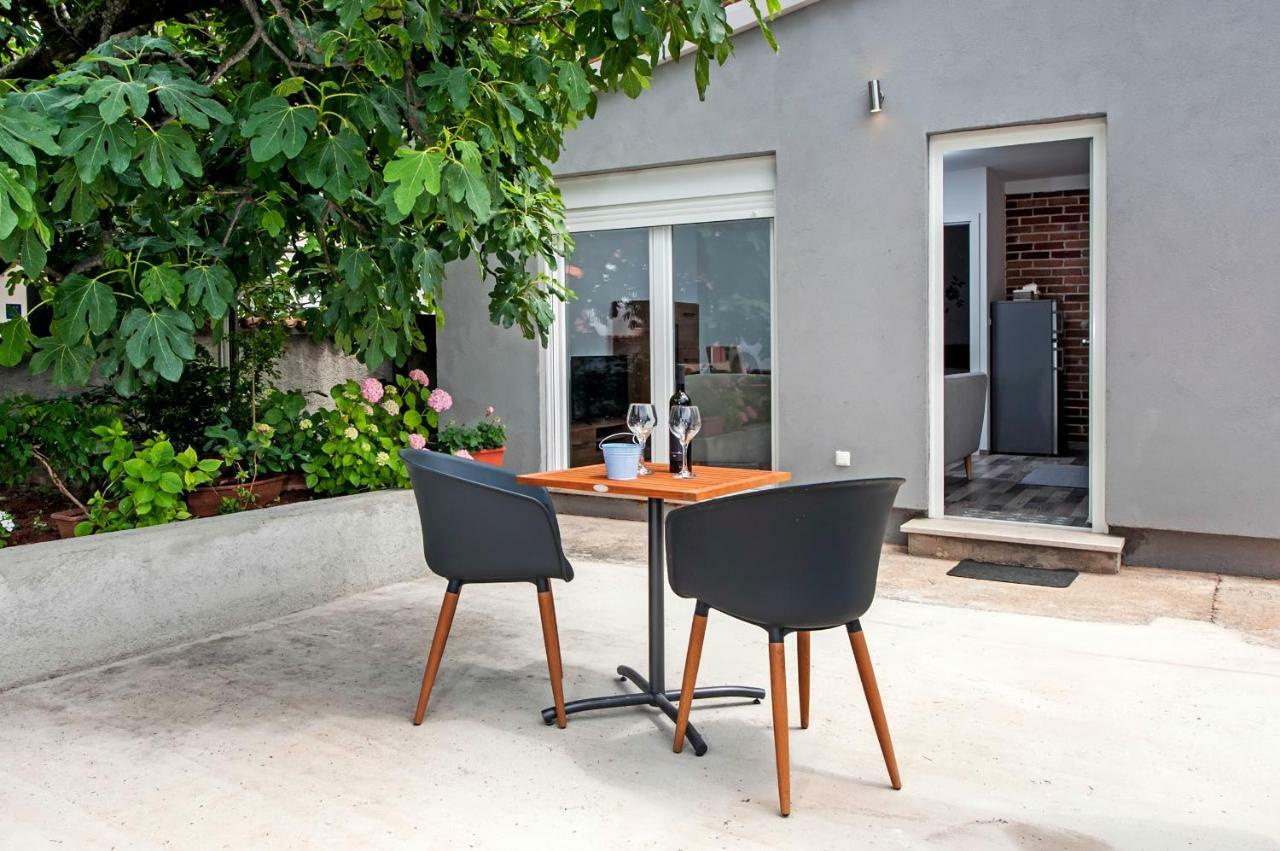 Paola Cozy Apartment Rovinj Exteriér fotografie
